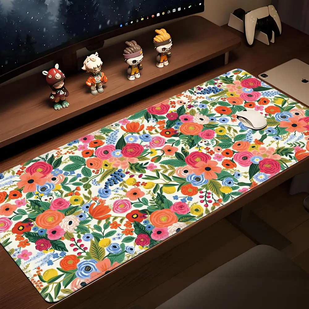 

HYBXAXC Colorful Flower Desk Mat - Non-Slip Gaming Mouse Pad for Office and E-Sports - Perfect Gift for Teens and Loved Ones