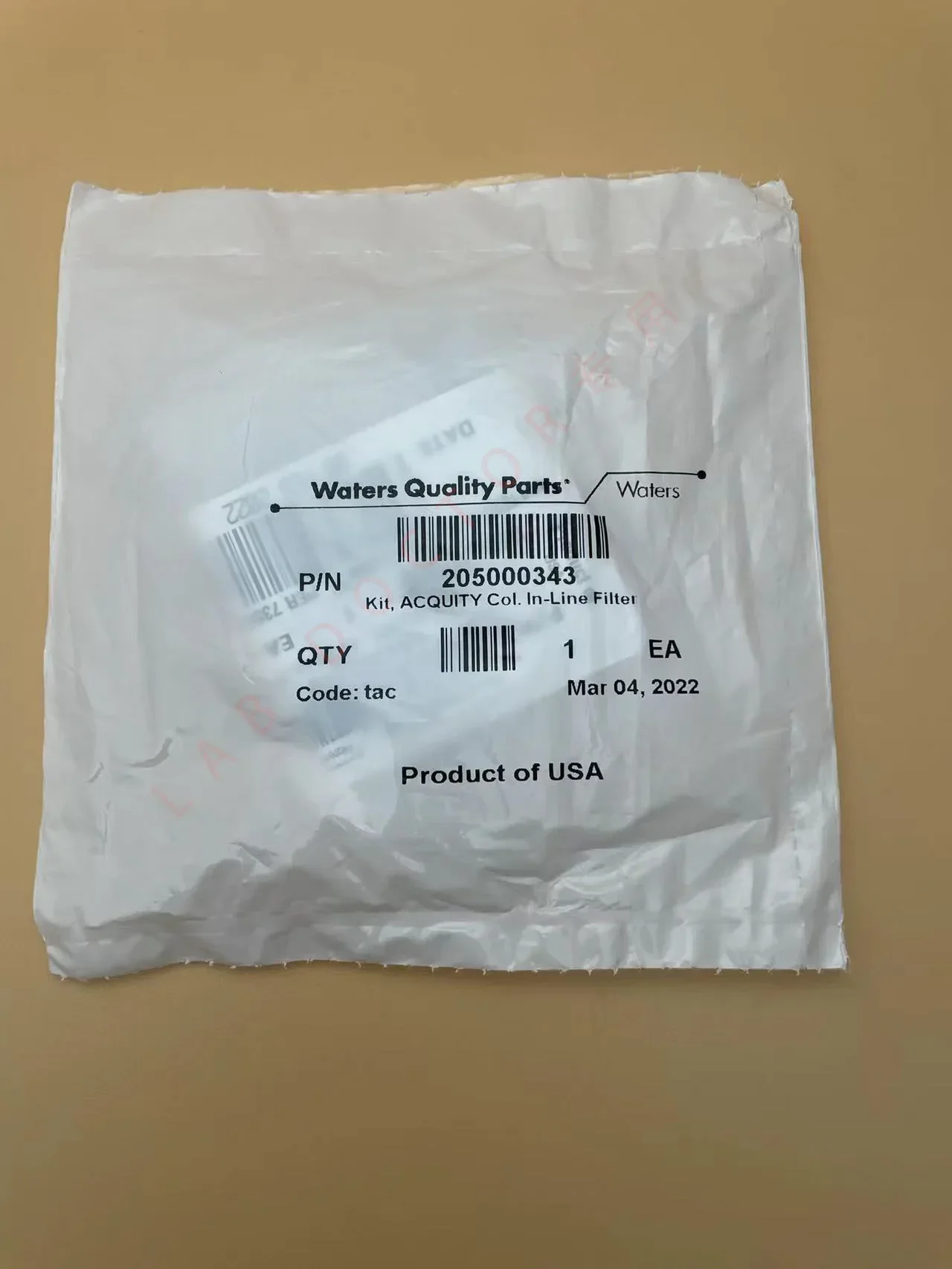 

Оригинальный новый онлайн-фильтр UPLC Waters 205000343, включая чехол для карты и 5 ситовых пластин.