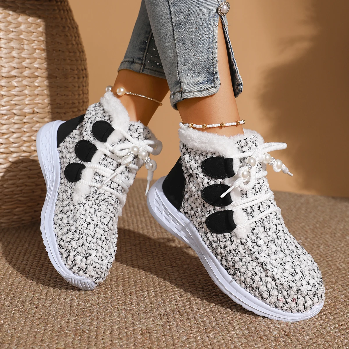 

2025 Меховые повседневные хлопковые ботинки на плоской подошве, новые зимние спортивные ботинки на платформе, модная рабочая обувь, женские зимние новые роскошные популярные плюшевые ботинки Mujer