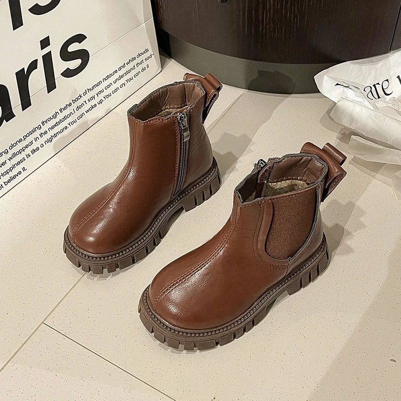 

Сапоги принцессы для девочек, однотонные детские кожаные сапоги в корейском стиле с круглым носком, новинка зимы 2025, детские короткие сапоги на молнии, нескользящие