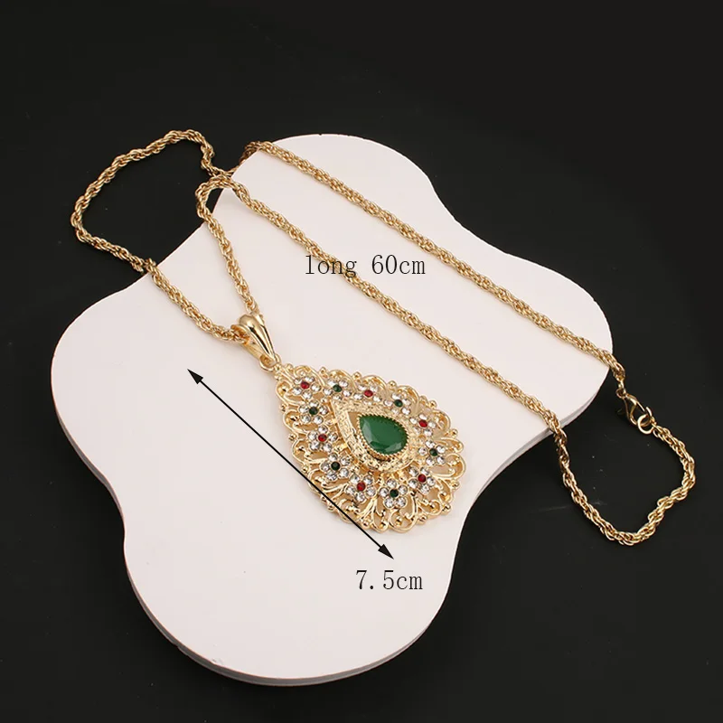 New Ladies Pendant Necklace Hollow Metal Arabesque Leaves Long Necklace Chain Bridal Wedding Jewelry Wholesale Women Fashion