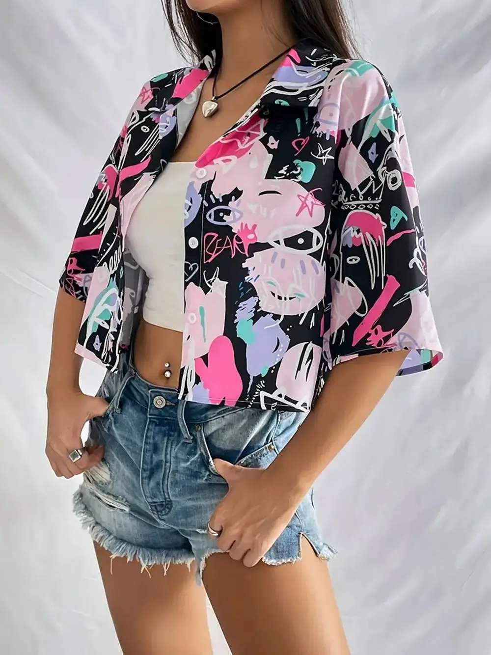 Graffiti-stijl dames reversoverhemd zomer nieuwe vakantie casual mode kort shirt 3D-printproces los en comfortabel