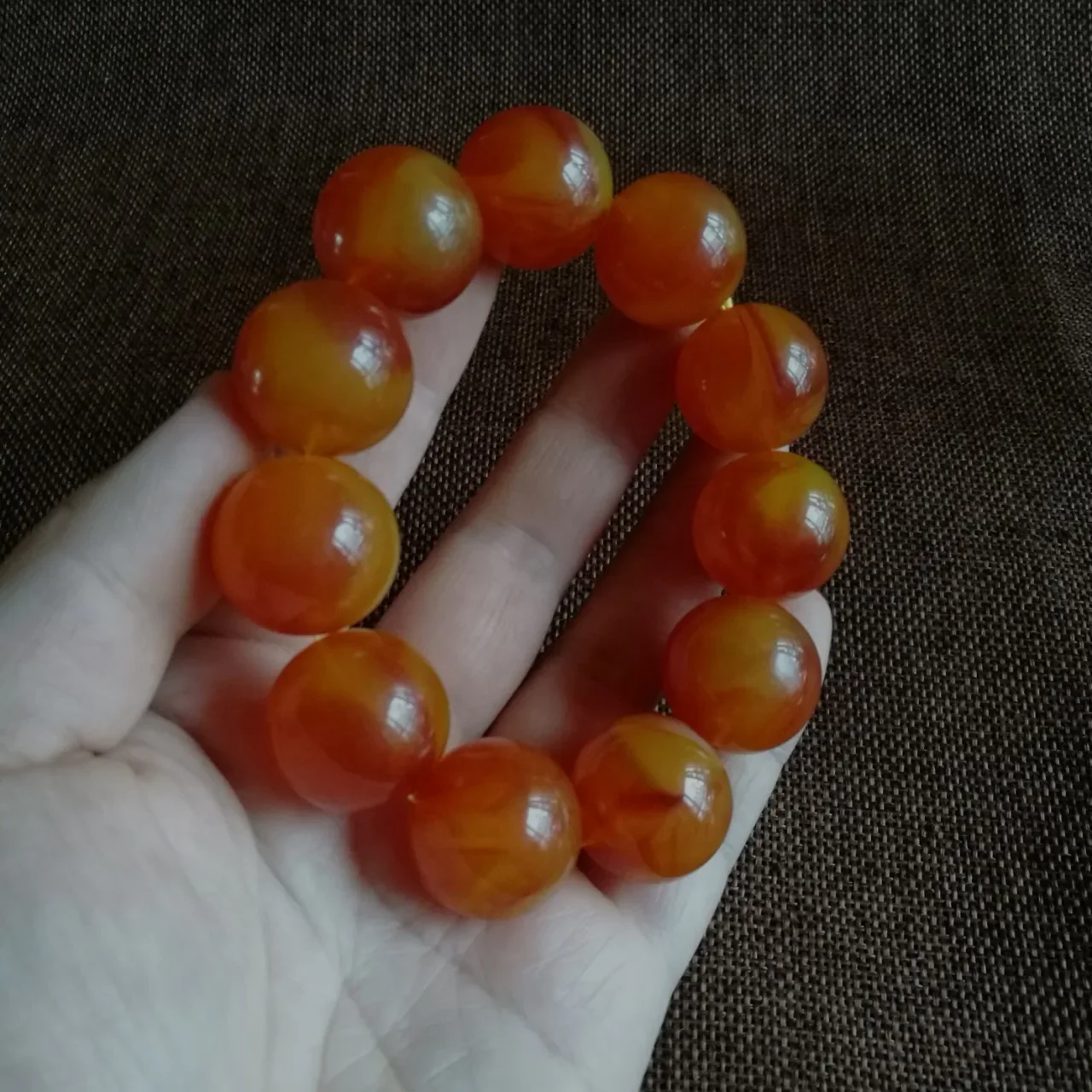 high quality Fine old beeswax strings raw amber red skin chicken oil yellow round beads men's style bracelet large size