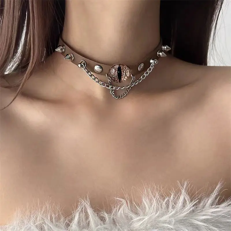 Punk Personality Exaggeration Y2K style Niche design sense Sweet and cool Female Brown Leather Stainless steel Necklace