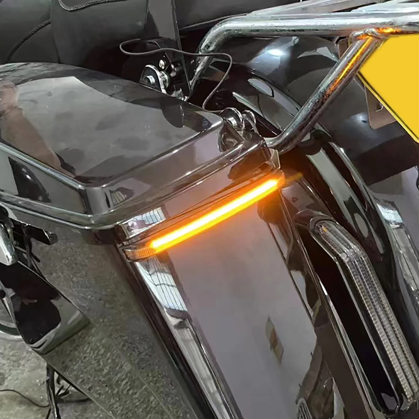 2xMotocyklowa torba podsiodłowa LED płynący hamulec kierunkowskaz lampa do jazdy dla Harley Touring Road King Street Electra Glide 08-13 — zdjęcie 7