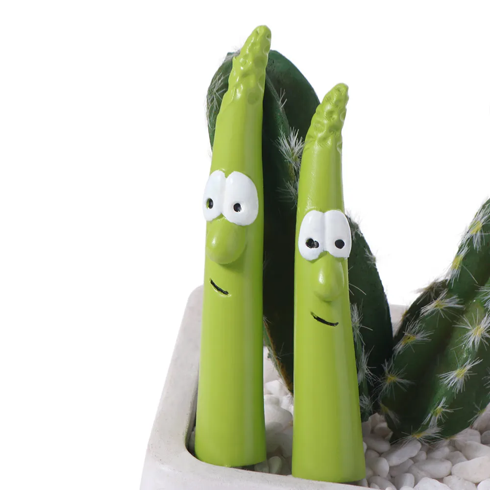 2Pcs Creative Bamboo Shoot Plant Crafts Cute Expression Green Bamboo Shoot Garden Stakes Handmade Weatherproof