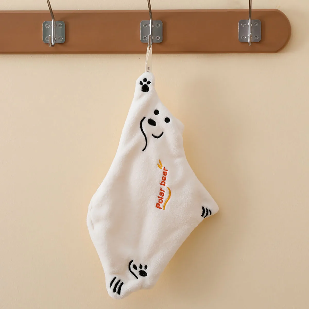 1Pc Soft Cute Cartoon Shaped Hand Wipe Polar Bear Quick Dry Hanging Towel Handkerchief Kitchen Household Coral Velvet Towel