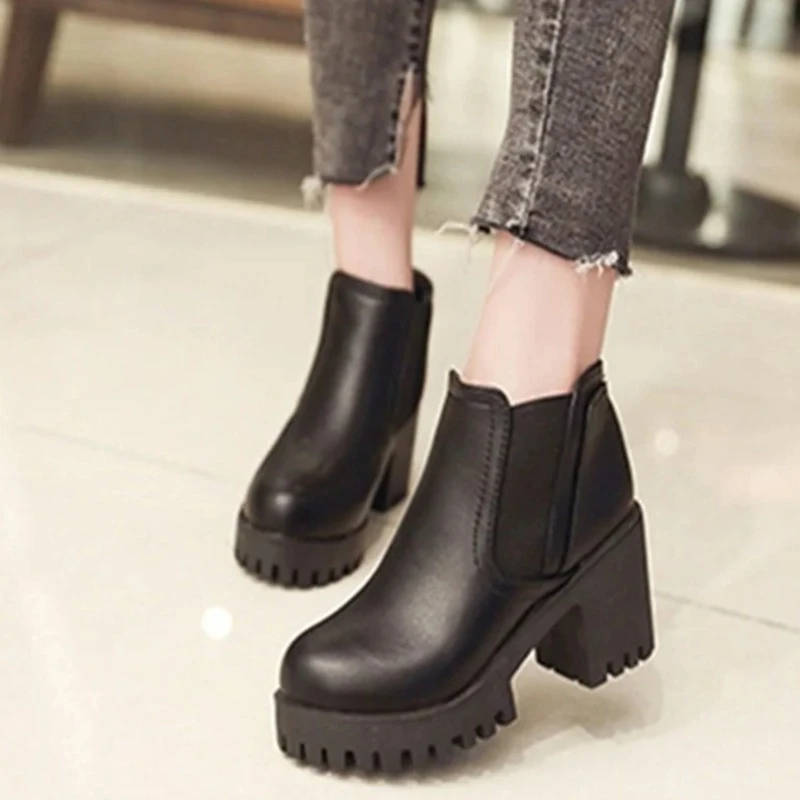 

Черные современные женские туфли-лодочки с круглым носком на толстой подошве и водонепроницаемой платформе, новые модные женские ботинки на толстом каблуке с короткими трубками