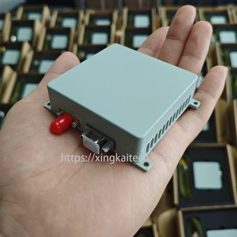 استقبال الأقمار الصناعية Beidou Uav المضادة للتدخل هوائي وحدة الاستقبال صفيف هوائي 4 عناصر عناصر متعددة #3