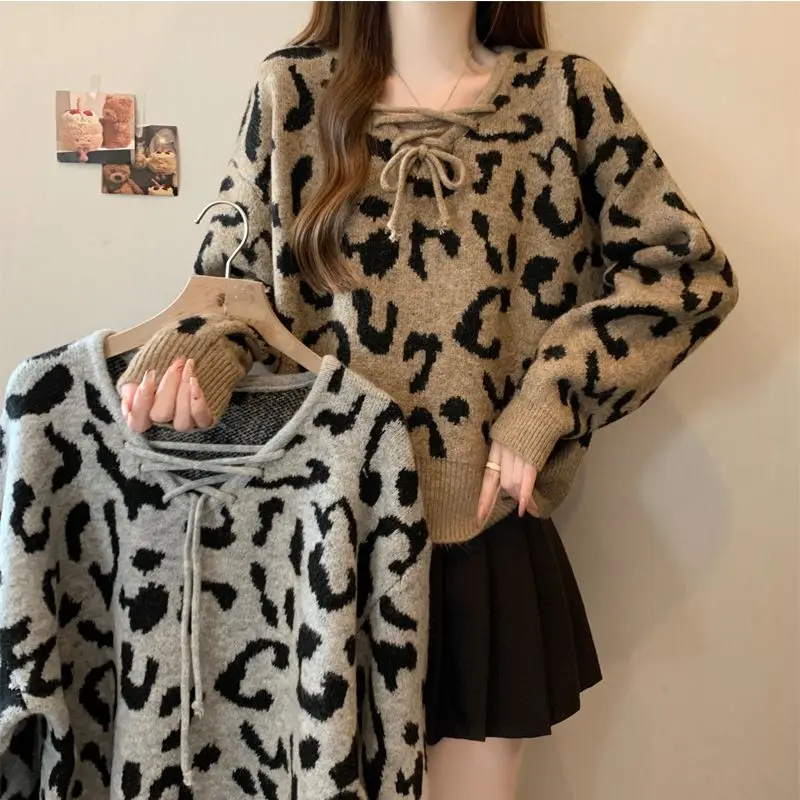 Retro Leopard Print Jacquard Lazy Style Pullover Sweater for Women New Large Size Loose Belly-covering Top