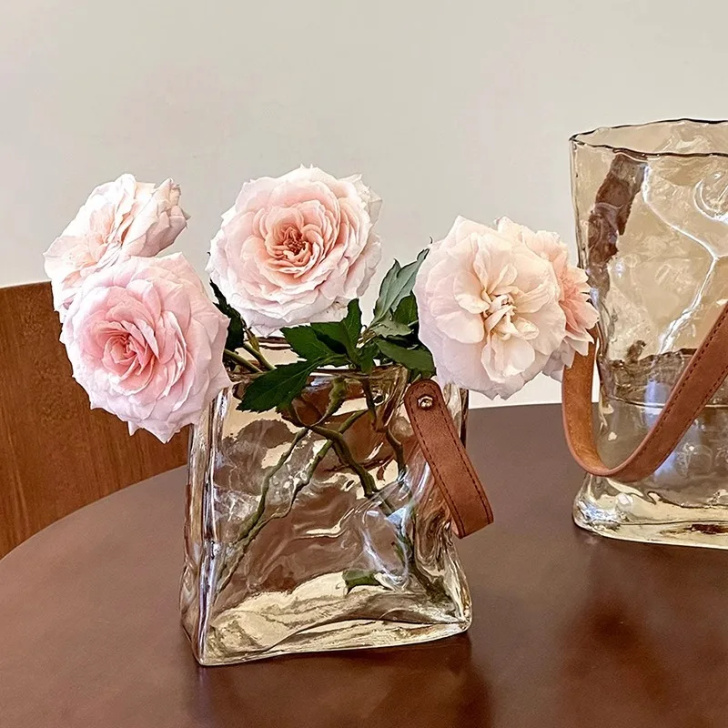 

light luxury handbag, glass vase, fish tank, flower green plant hydroponics, homestay living room ornament