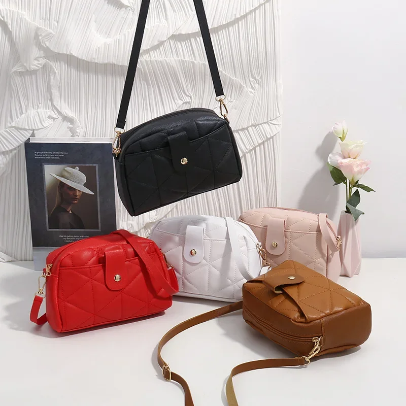 

Rhombus embroidery camera bag ladies Korean version fashion small bag women messenger trendy versatile mobile phone bag