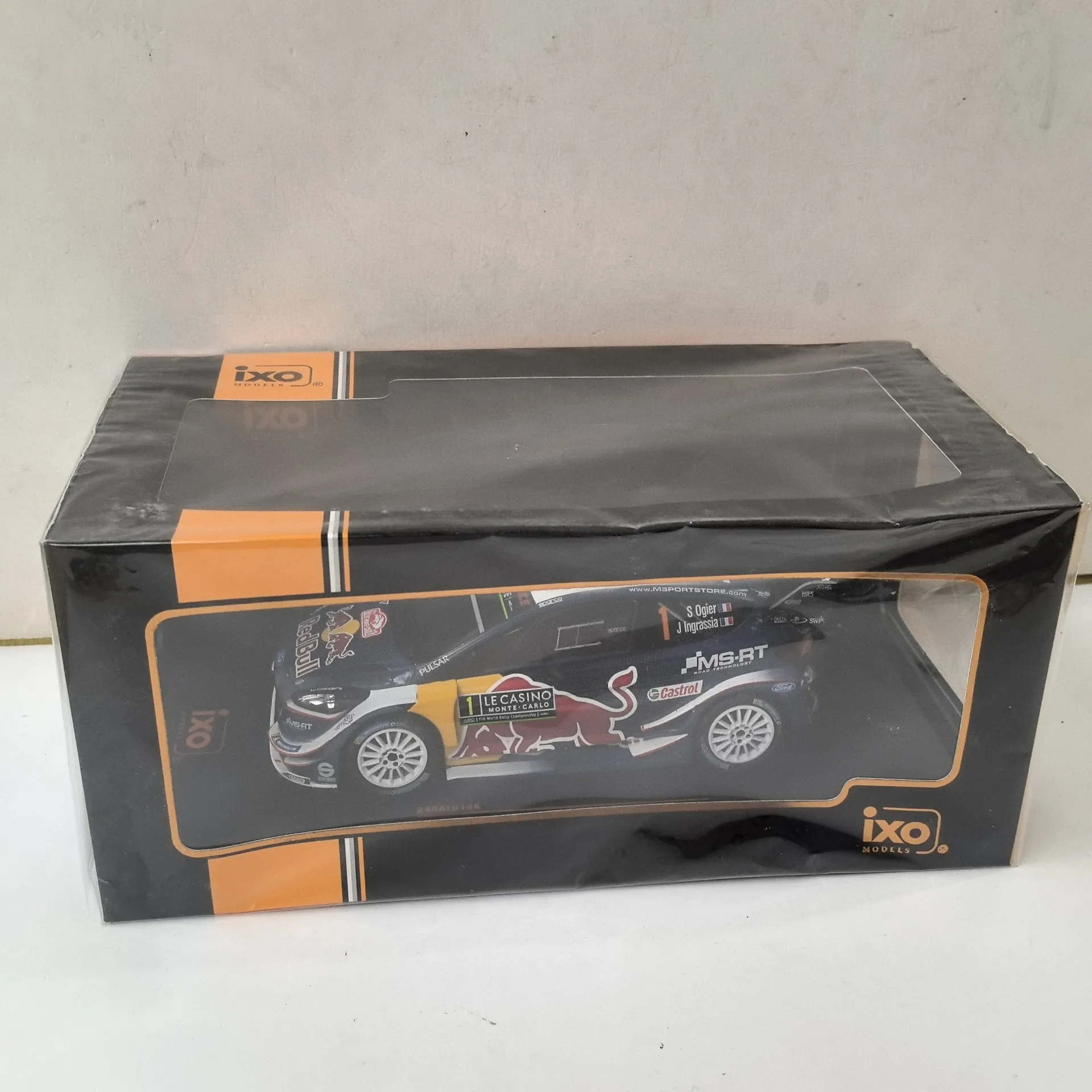 Diecast Ixo 1/24 Sc… - image