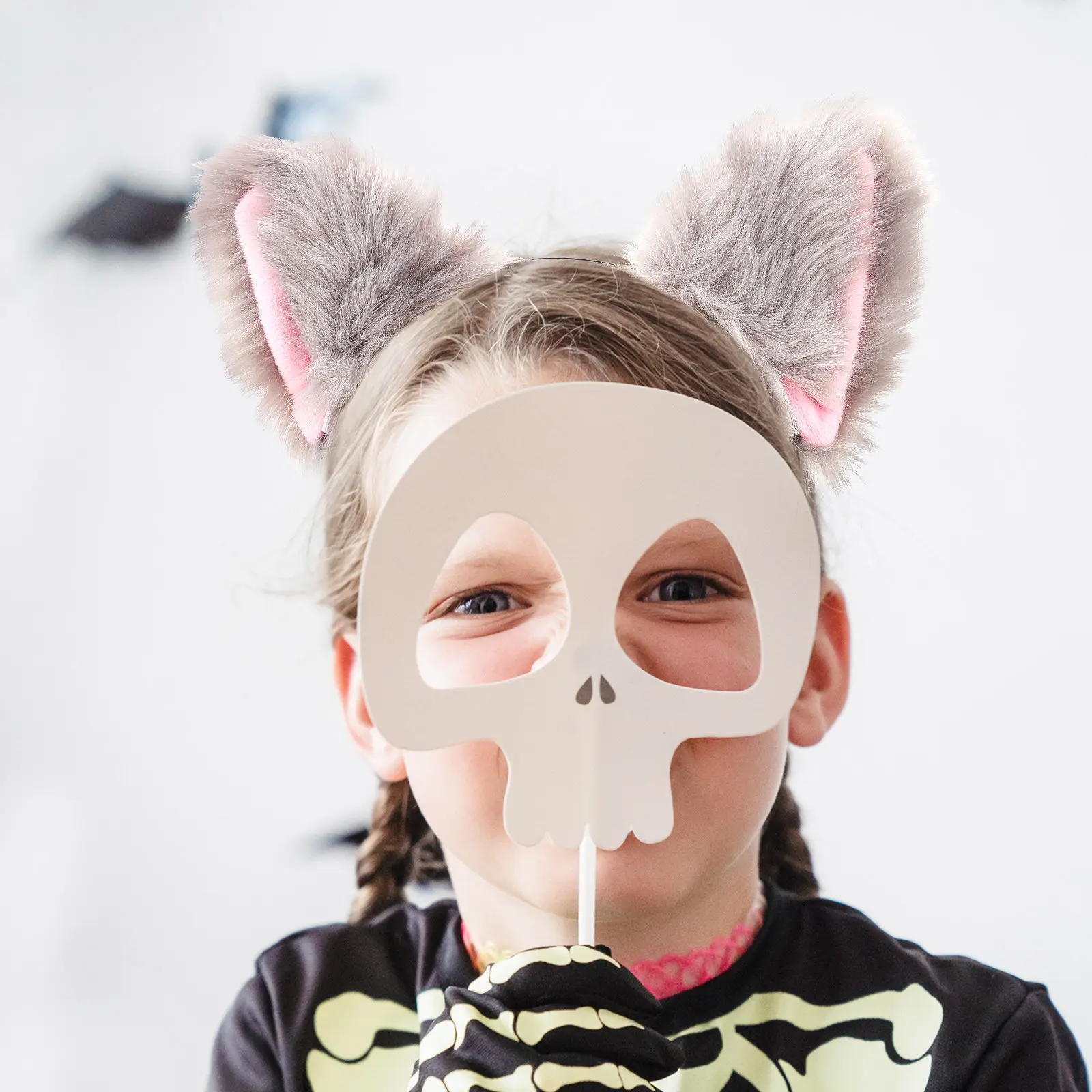 

1Set Adorable Foxes Ear Hairband with Coordinated Tail Accessory Creative Chic Party Headdress Cosplay Costume Decor for Night