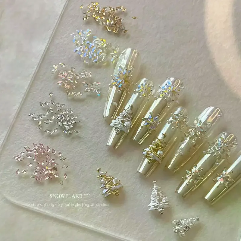 50 個カラフルな菱形ネイルチャームスノーフレークネイルラインストーン平底立体ネイルデコレーション DIY アクセサリー