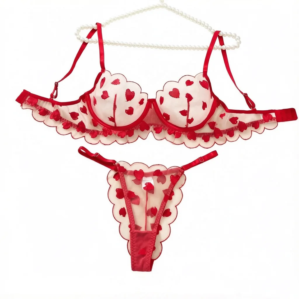Red Heart-Shaped Girl's Sweet Lace Single-Layer Sheer Embroidered Underwear, French-Style Pure Desire ZA825203
