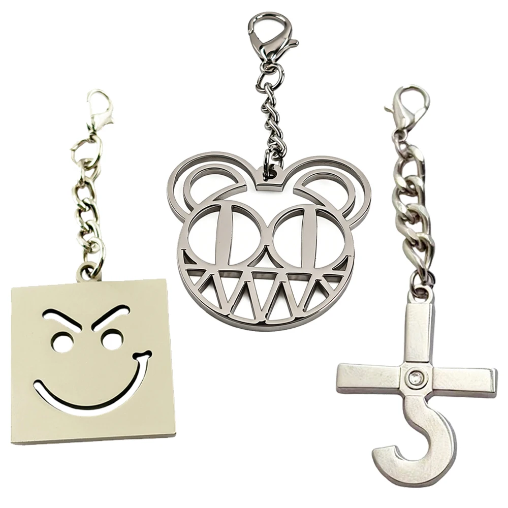 Band-Musik-Schlüsselanhänger-Set, modifizierter Bären-Smile-Face-Metallanhänger, Schlüsselring, Kreuz, Geschenk für Musikfans, Schmuck – Detail 1