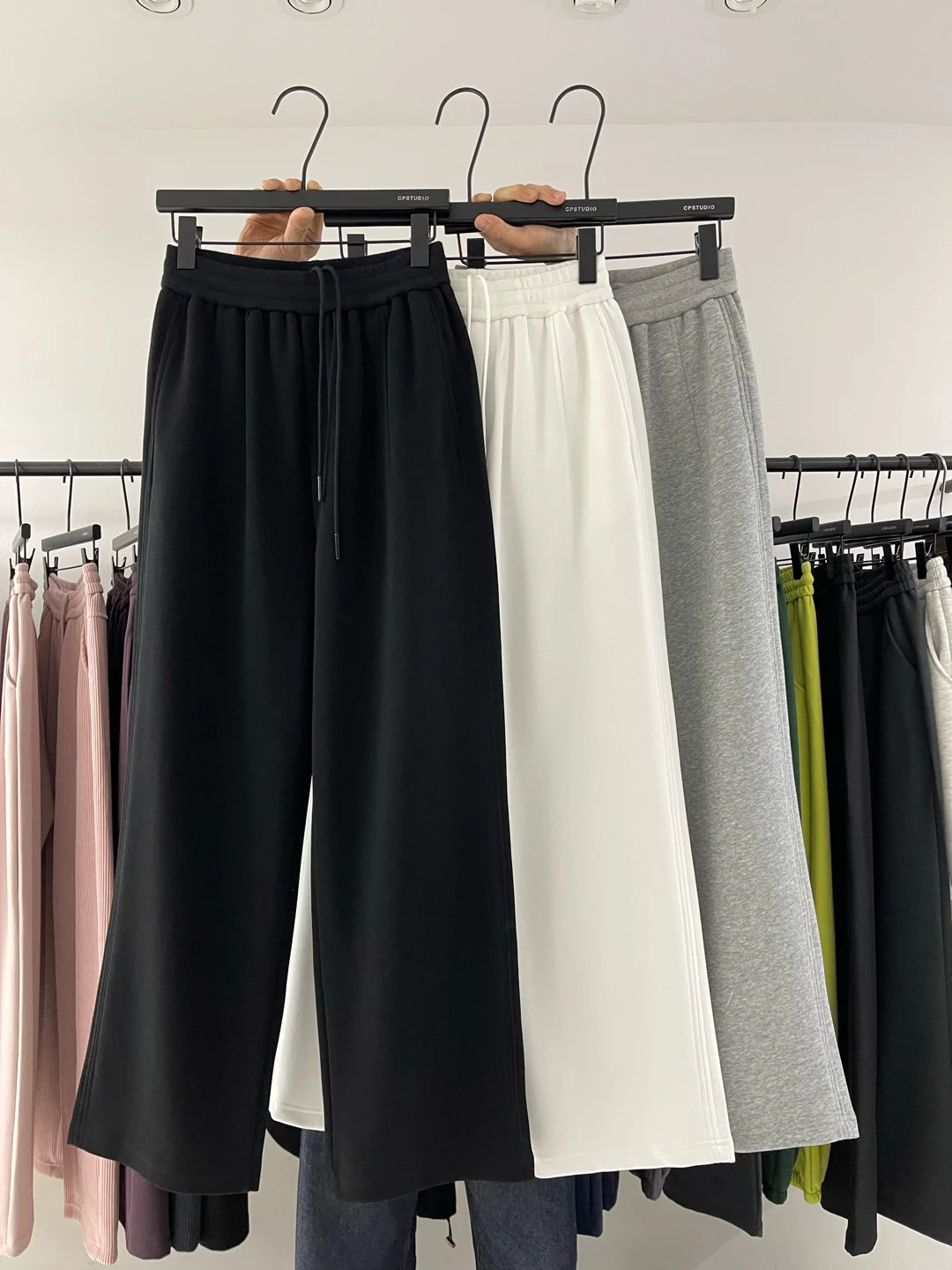 

Новые мужские повседневные брюки прямого кроя 2025 года, с высокой талией, однотонные, в пол, модные, в корейском стиле