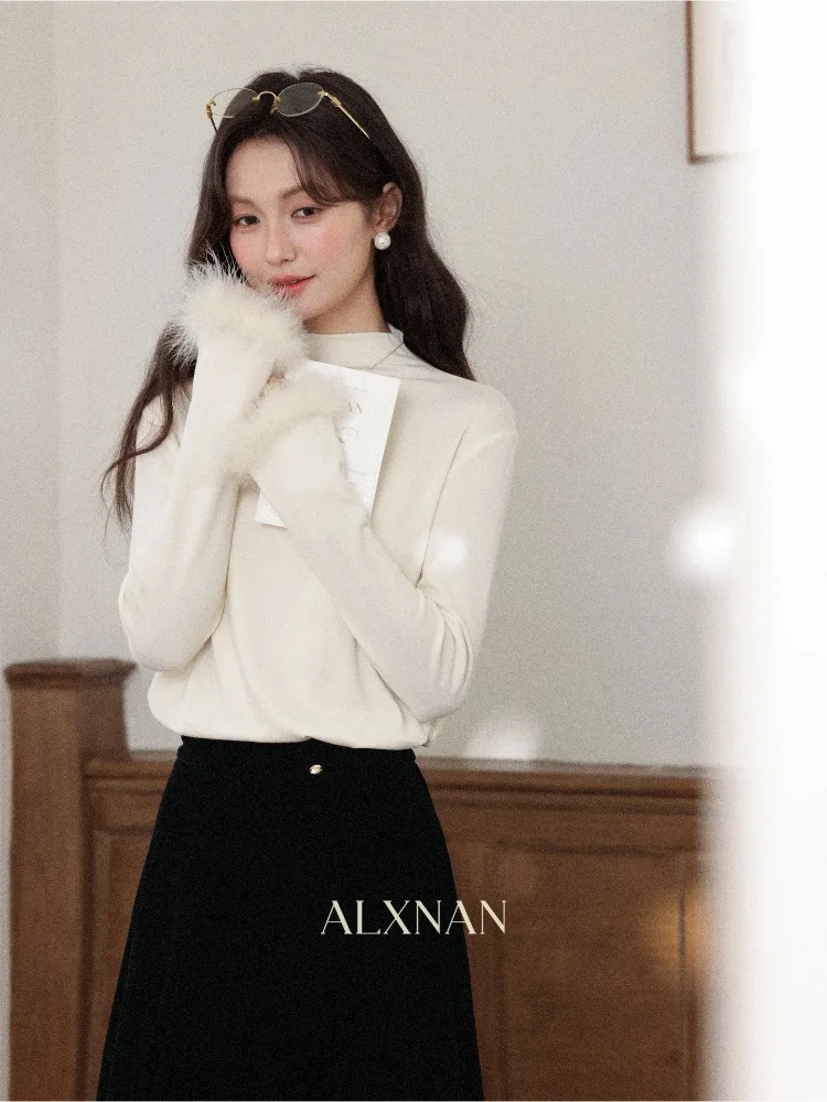 

ALXNAN Women's Turtleneck T-shirt 2025 Fall Winter Slim-fit Basic Casual Long Sleeve Tee Fuzzy Trim Cuff Female Clothing L59569