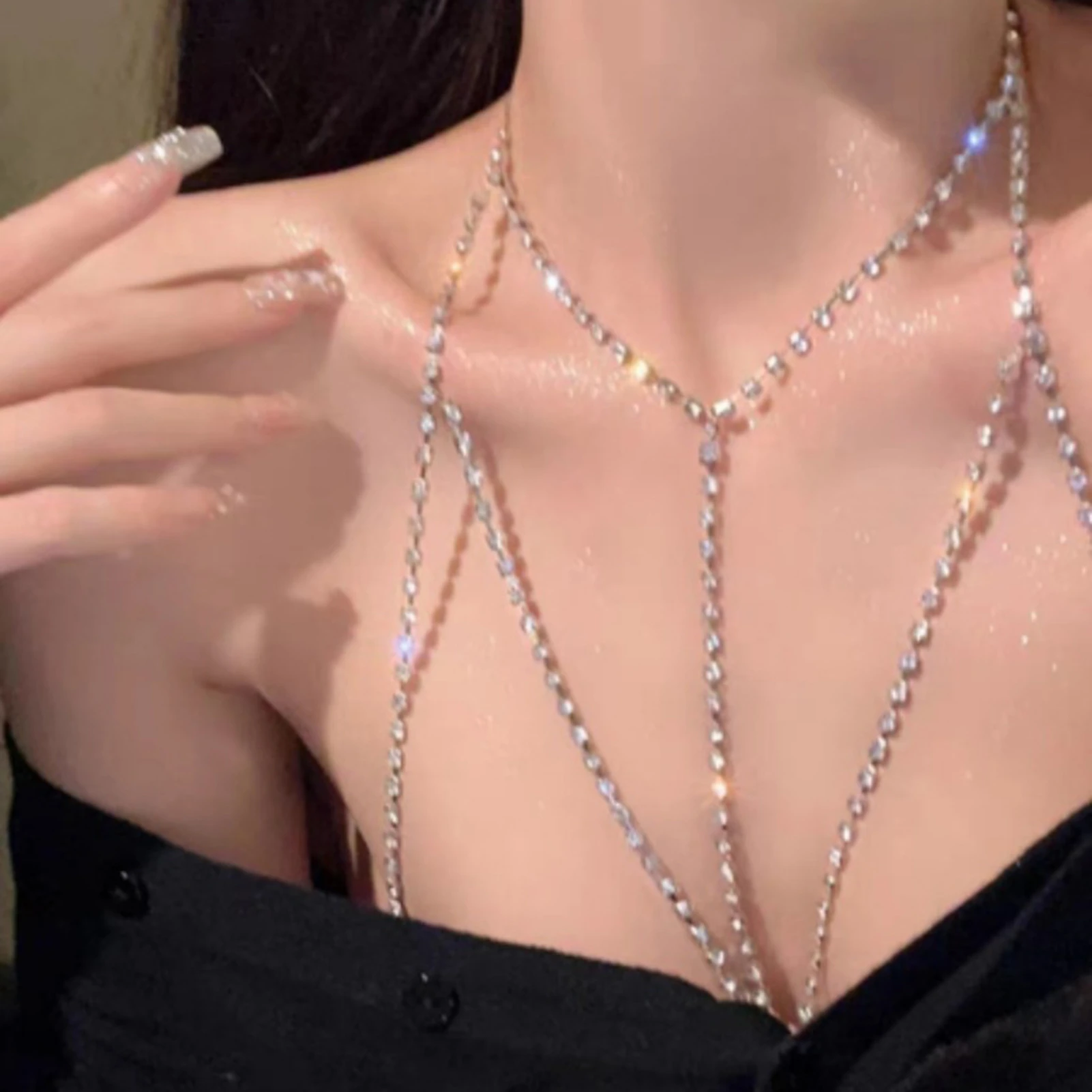 Summer Casual Body Jewelry Body Chain Elegant Alloy Shoulder Chain Jewelry Accessories for Women Female Dress Matching