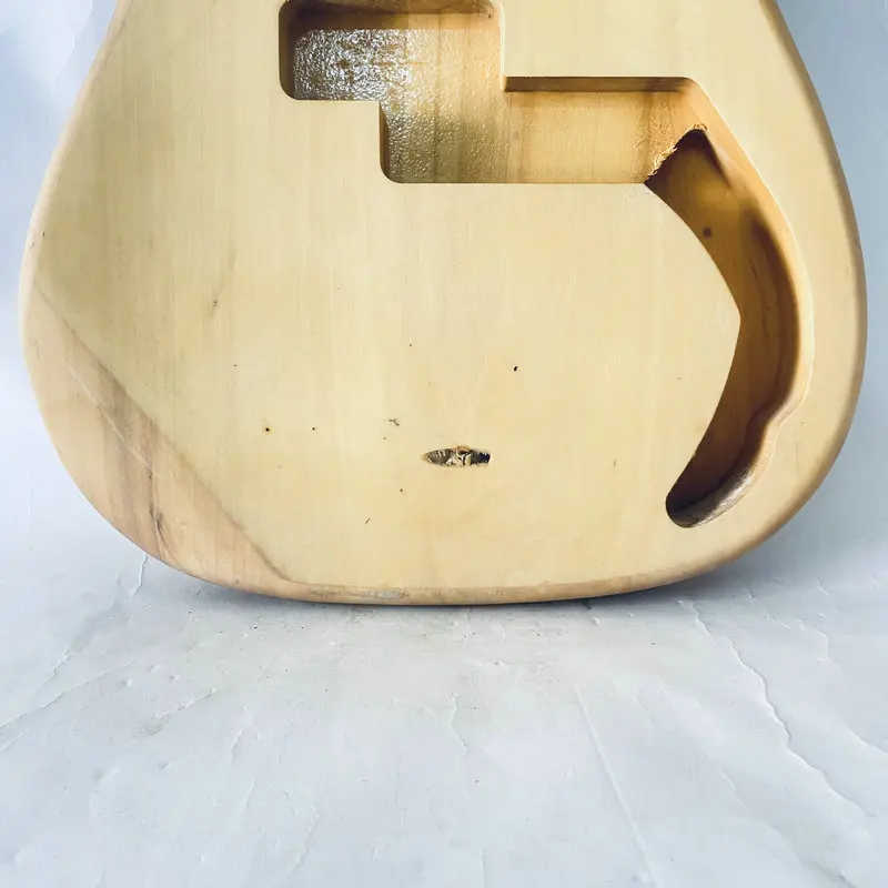 EB952  PB Bass Solid Alder Wood Unfinished Electric Bass Body Right Hand for Replace and DIY with Damages