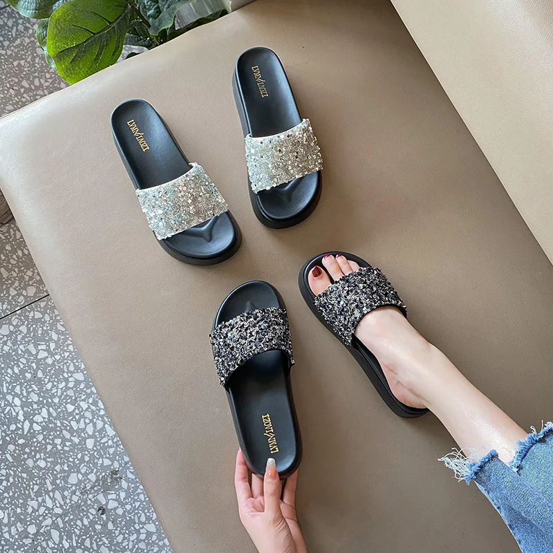 

Женские тапочки, летняя верхняя одежда, маффины, толстая подошва, стразы, увеличивающие рост, одно слово, крутые женские тапочки большого размера