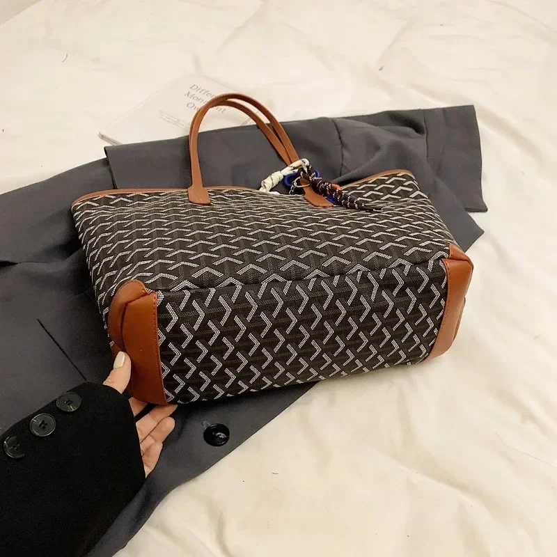 Bolso de cuero elegante de diseñador famoso, bolso de hombro para mujer, bolso cruzado clásico Popular, bolsos de mano para mujer