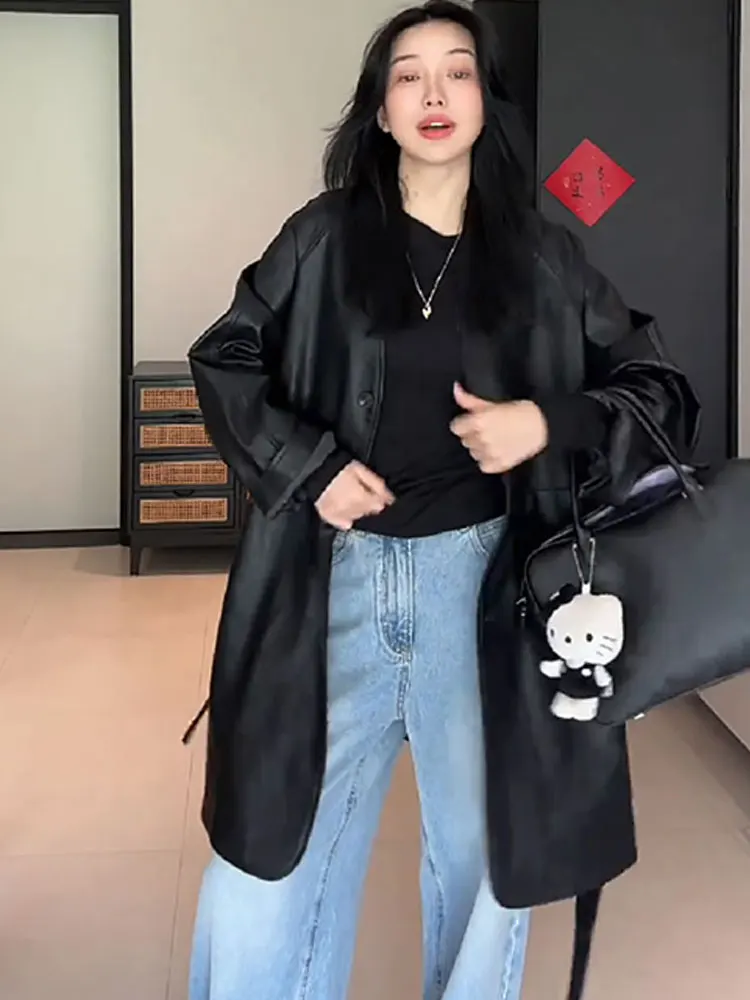 Bla PU cuero Jaet mujer motocicleta Sle abrigo de longitud media otoño 2025 nueva ropa de abrigo Faionable de un solo botón