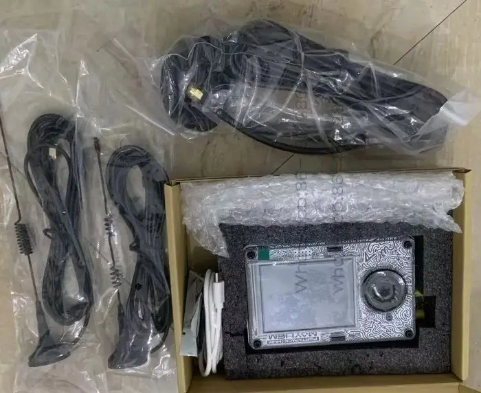 O software OpenSourceSDRLab define rádio H4M e R10C