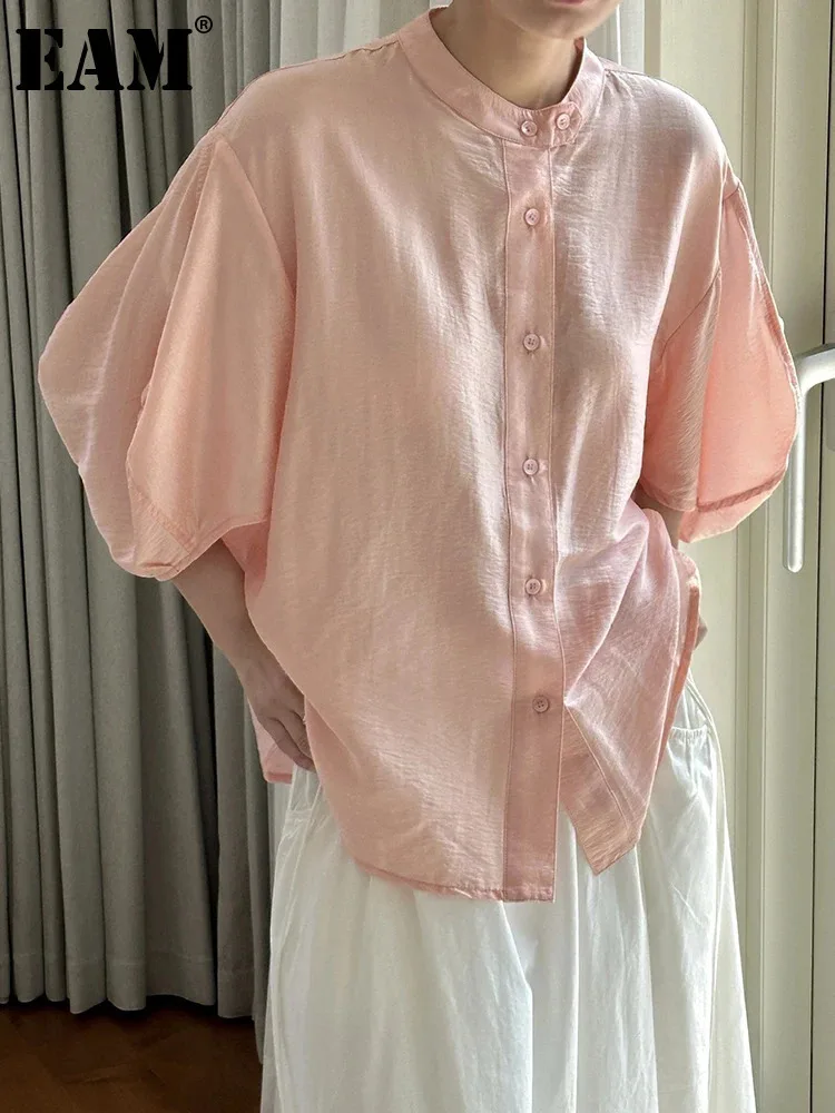 

[EAM] Women Big Size White Casual Blouse New Stand Collar Lantern Half Sleeve Shirt Fashion Tide Spring Autumn 2024 1DH6034