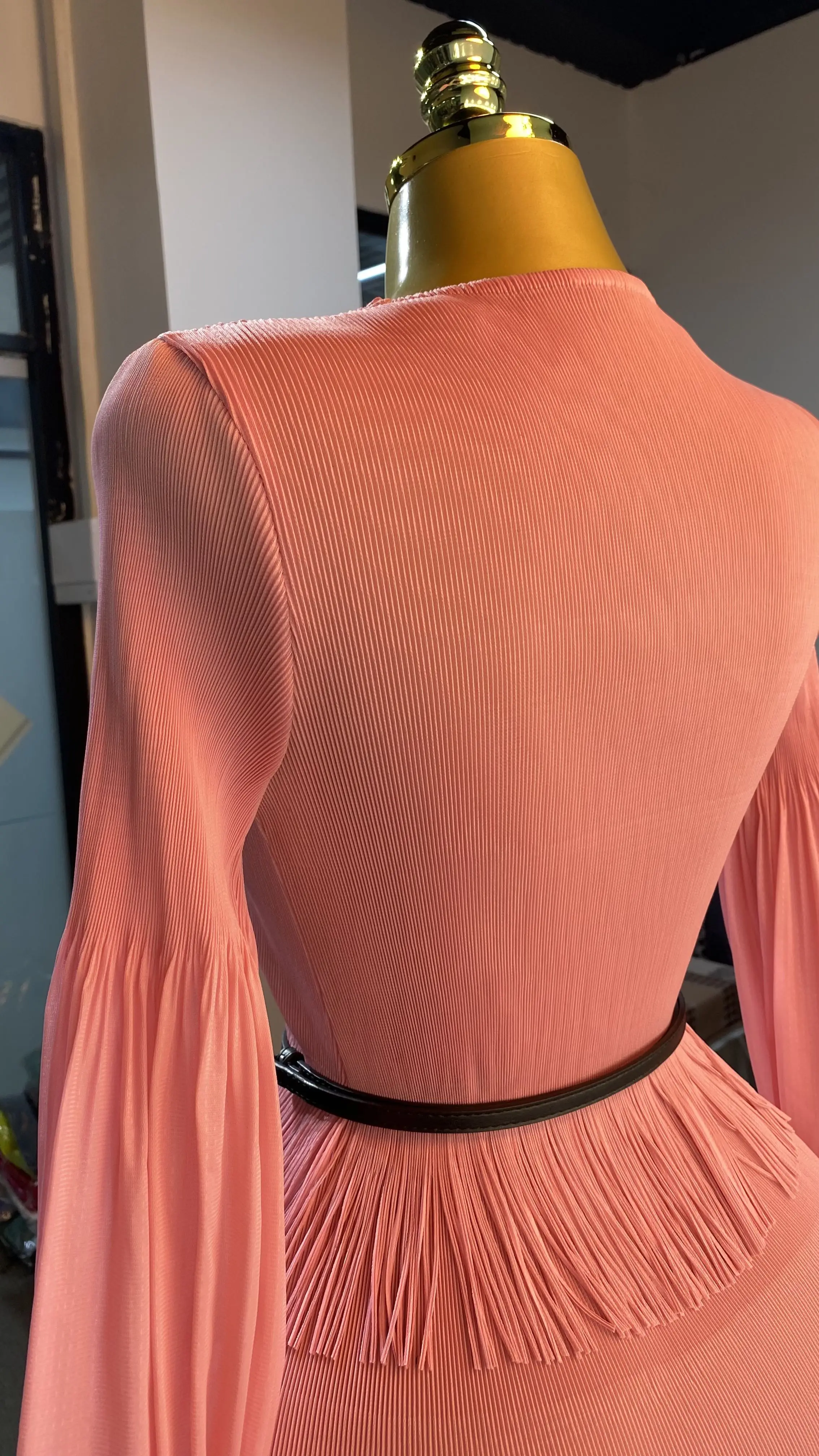 Elegant pleated skirt for summer parties, hooded sleeves, plus size, ruffled waistline, sweet pleats-GZXX271