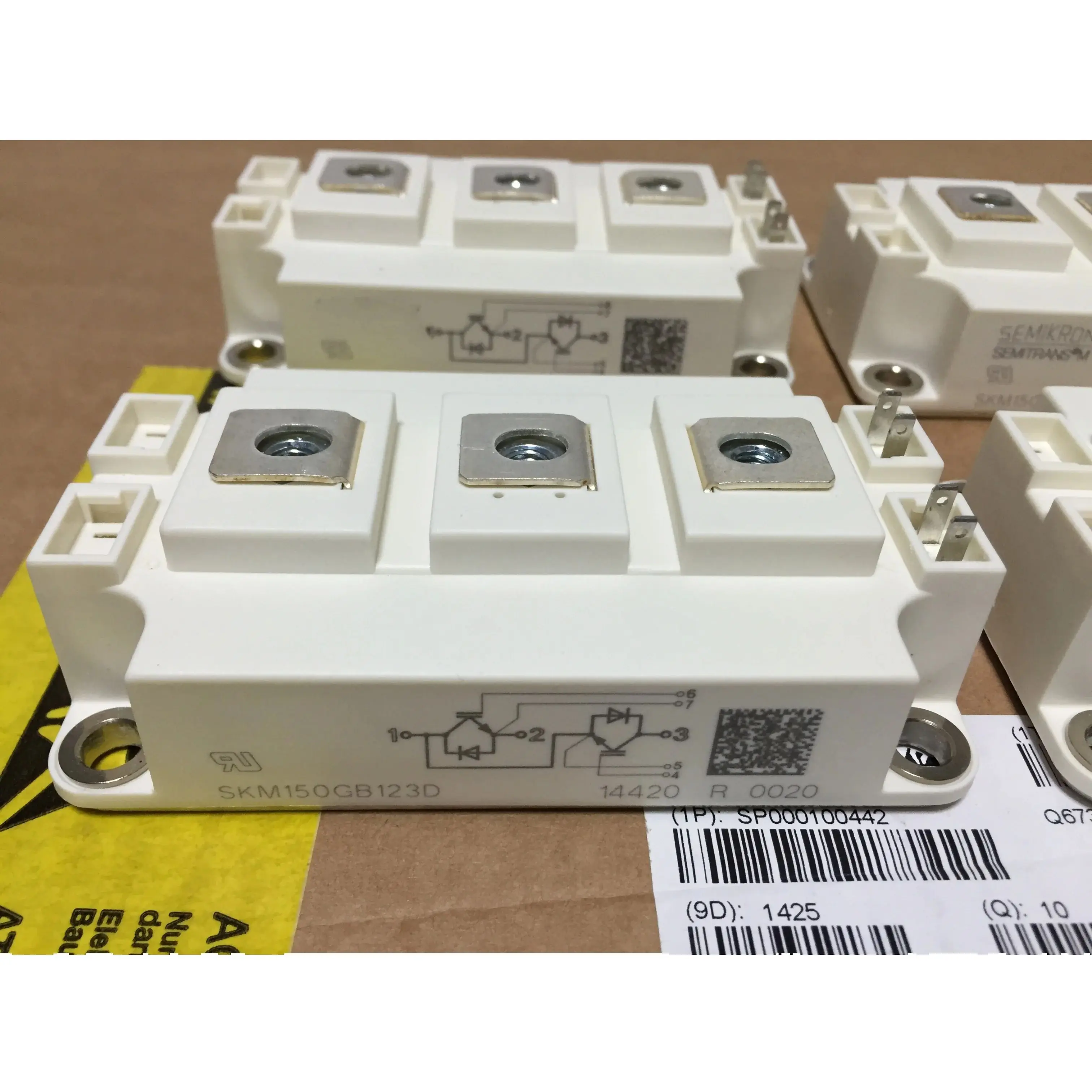 SKM200GAL123/128/124/063/176D SKM200GAL12E4/12V 300GAL123/128D 300GAL12E4/12T4/12V 150GB17E4G 400GB176D 150GB12F4G1 SKM200GB12F4