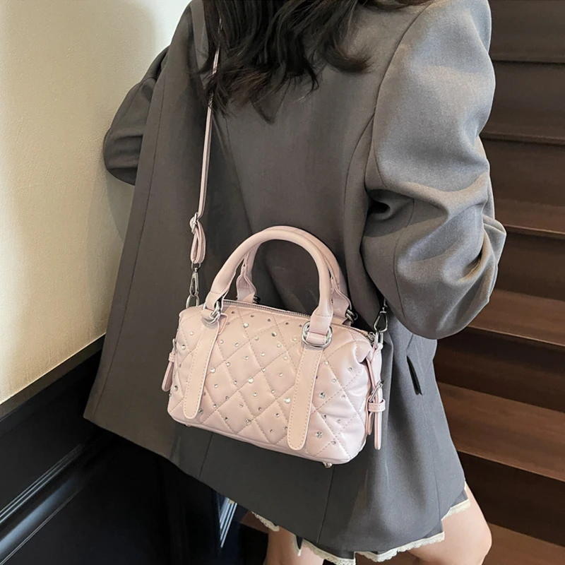 Light Luxury Rhinestone Women Handbags New Exquisite Fashion PU Leather Crossbody Bag Classic High Quality One Shoulder Pack