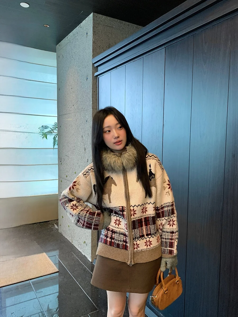 

Retro Sle Warm Knitted Hat Coat Women's Thiened Long Sve Sweater Outerwear with Fur Collar New Year Aosphere Top