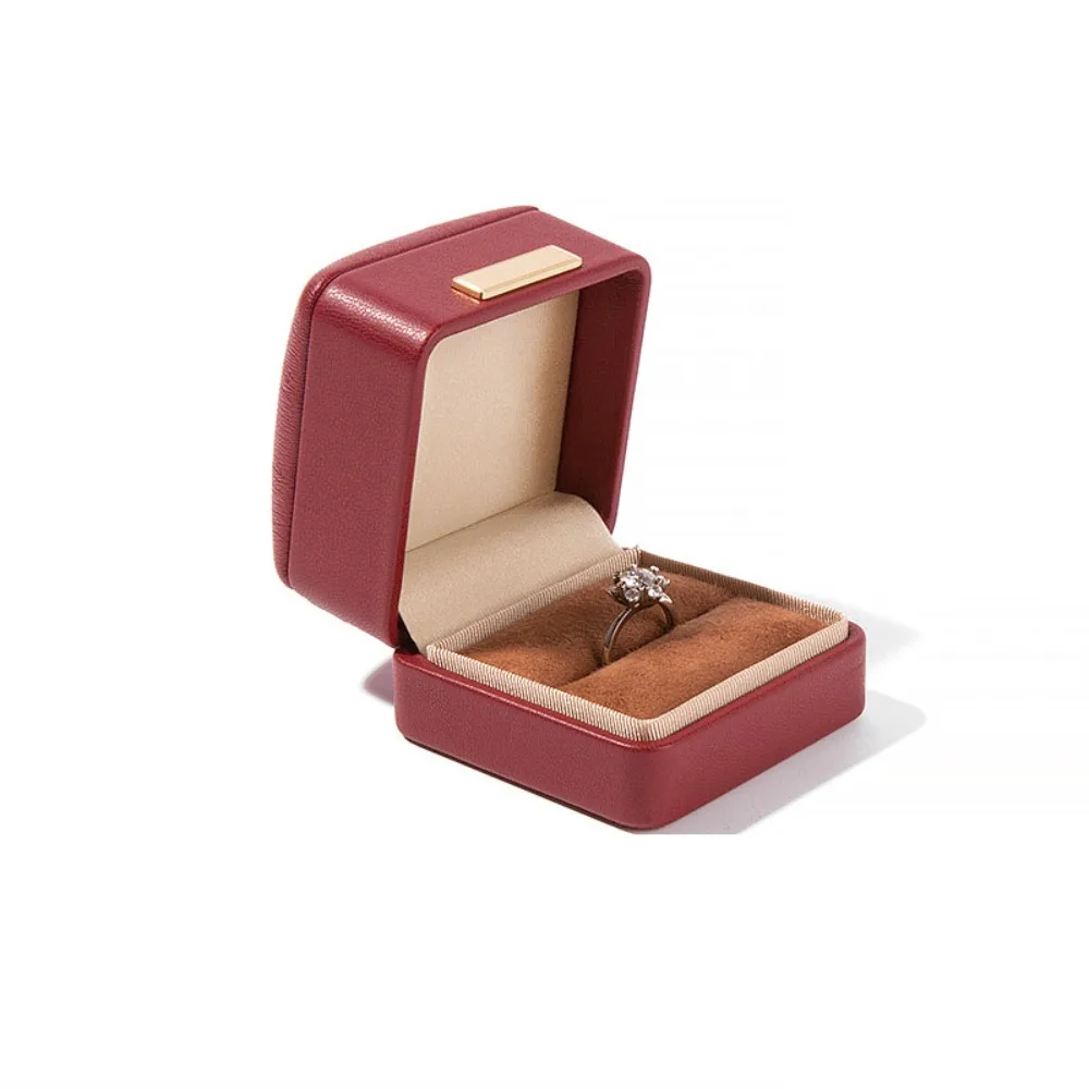 PU Leather Jewelry Packaging Box with Gold Buckle