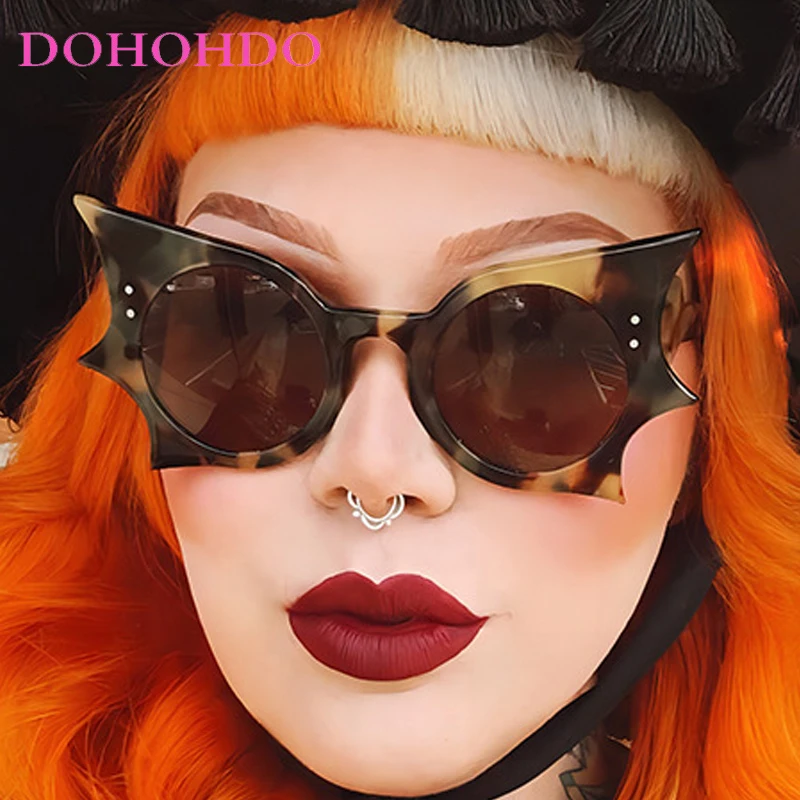 

Vintage Women Men Bat Eyewear Festival Hip Hop Funny Eyeglasses Halloween Sunglasses Outdoor Sun Glasses UV400 Party Decoration