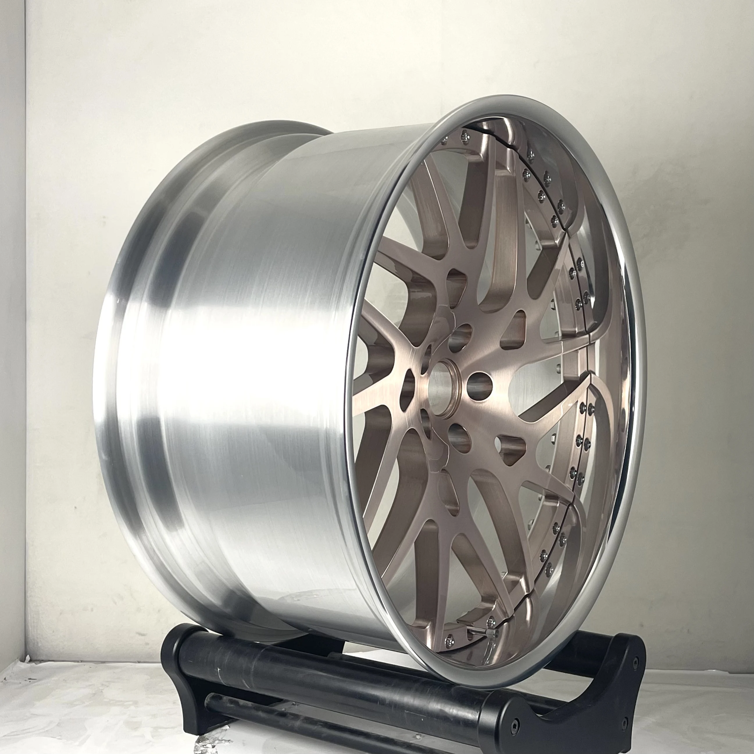 

Custom 20 22 24 26 Inch One Piece Black Forged Wheel Multi Spoke Rims Big Floating Center Cap for Cadillac GMC Yukon