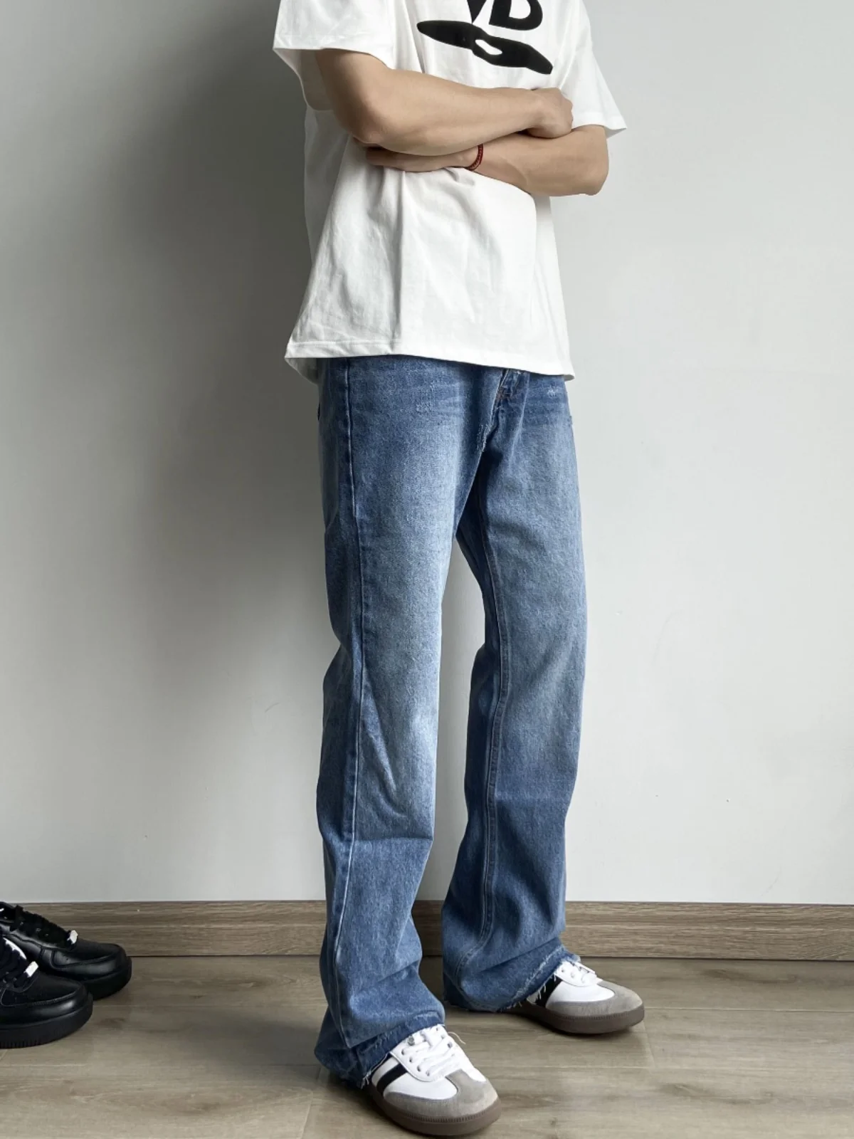 

Washed Vintage Distressed Hem Wesley Zuma Slim Straight Micro Flared 517 Jeans Men's Fashion mid Waist Classic Style