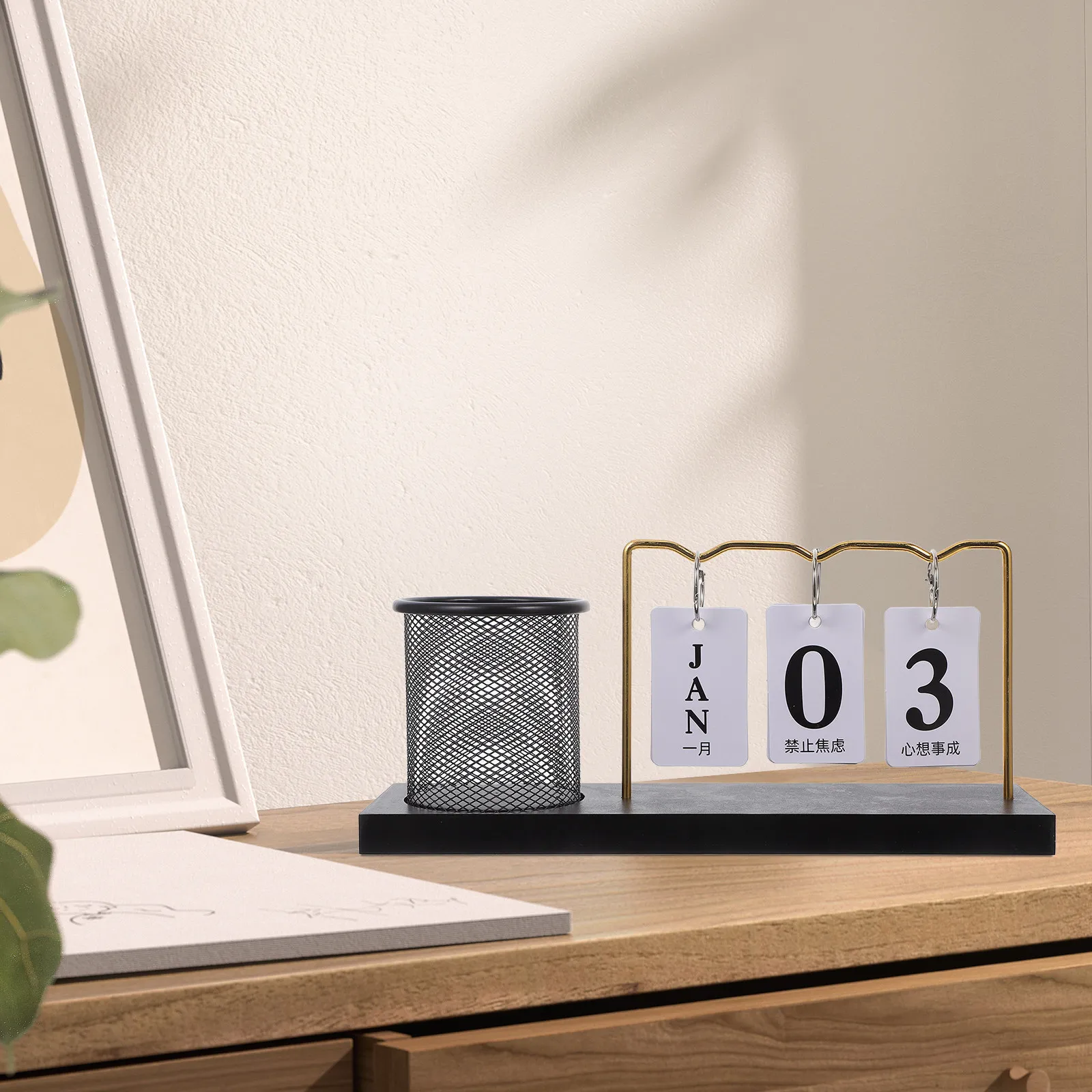 Perpetual Wooden Flip Calendar Desk Organizer Pen Holder Pencil Cup Makeup Brush Stand Office Home