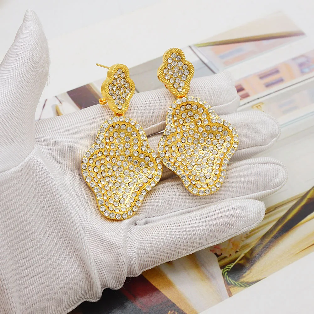 

24K Gold AU999 European-American Fashion Diamond-Inset Wedding Earrings for Women - Luxury Sparkle Design