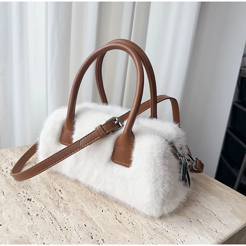 

Ручная плюшевая сумка Boston с регулируемым плечевым ремнем, сумка через плечо на одно плечо, женская зимняя роскошная вечерняя сумка на молнии