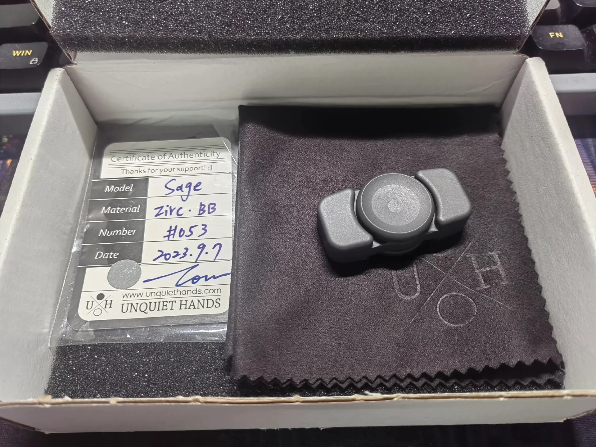 

Гироскоп UQH, мудрый циркониевый гироскоп