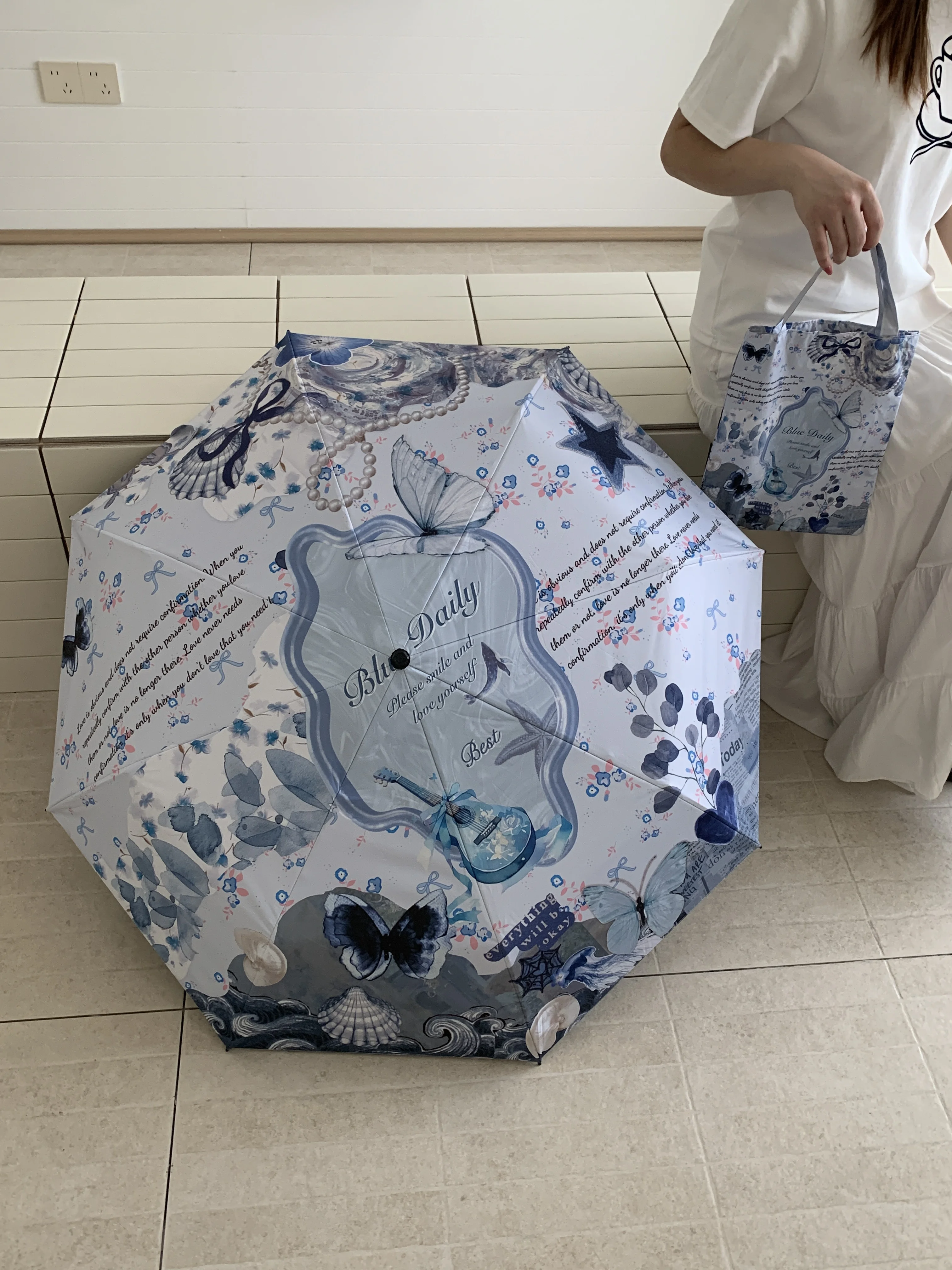 

Новый стильный солнечный и дождливый зонт со скидкой 70% зонтик с синим мультяшным рисунком, распылением, легкий и складной, защита от солнца, подходит для покупок и активного отдыха, подарок-сюрприз