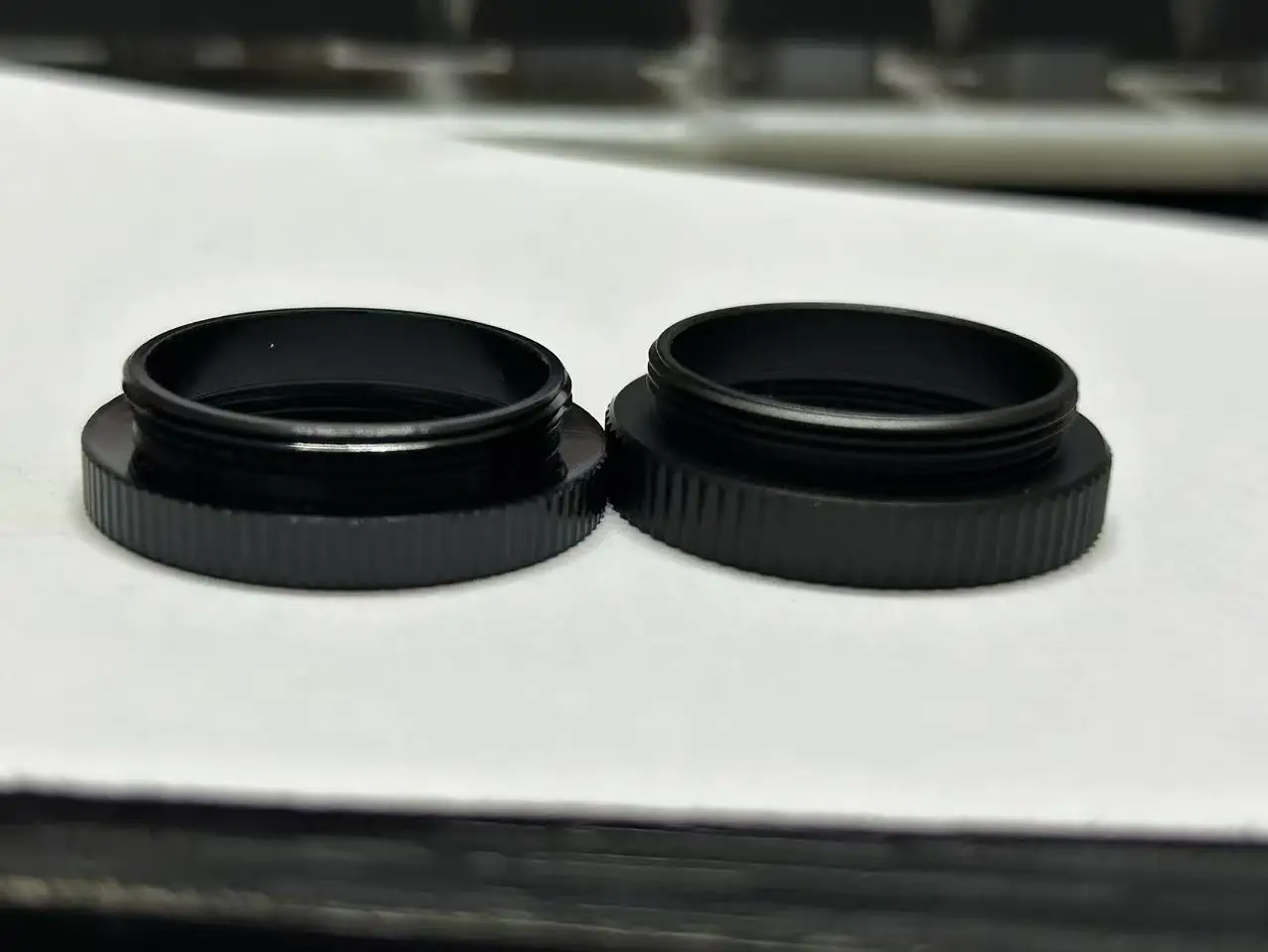 

Фокусирующее кольцо тринокулярного микроскопа