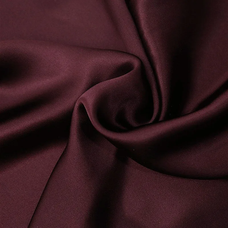 여성 캐주얼 의류 레이스 V넥 100% 천연 뽕나무 실크 플레인 새틴 섹시 슬림핏 미니멀리스트 마룬 캐미솔 드레스