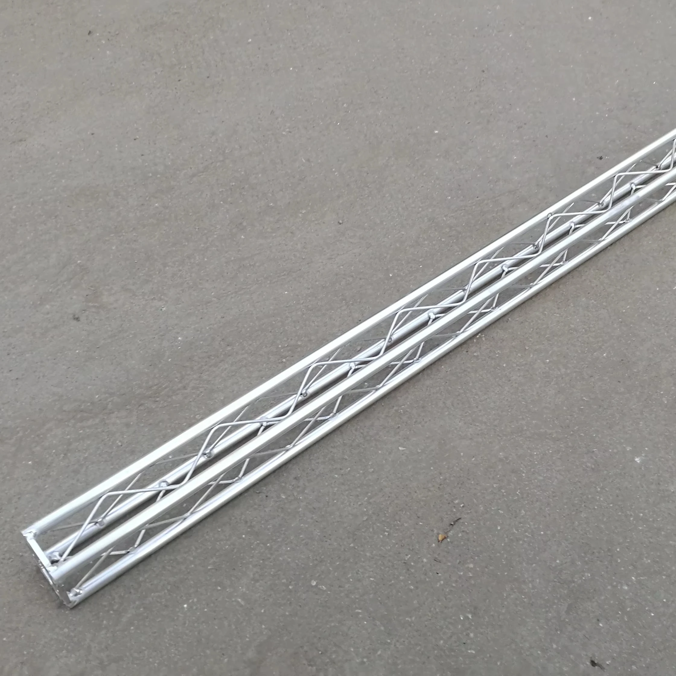 

Aluminum Bolt 100*100mm Easy Install Wedding Stage Light Weight Truss Small Decoration Stage Lighting Truss