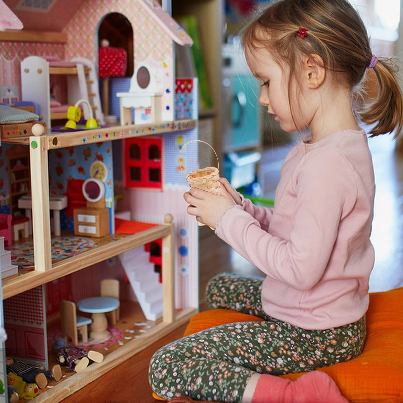 

6Pcs Mini Rattan Basket Hand Woven Rustic Picnic Style Candy Snack Holder Flower Girl Easter Favor Basket Flower Baskets