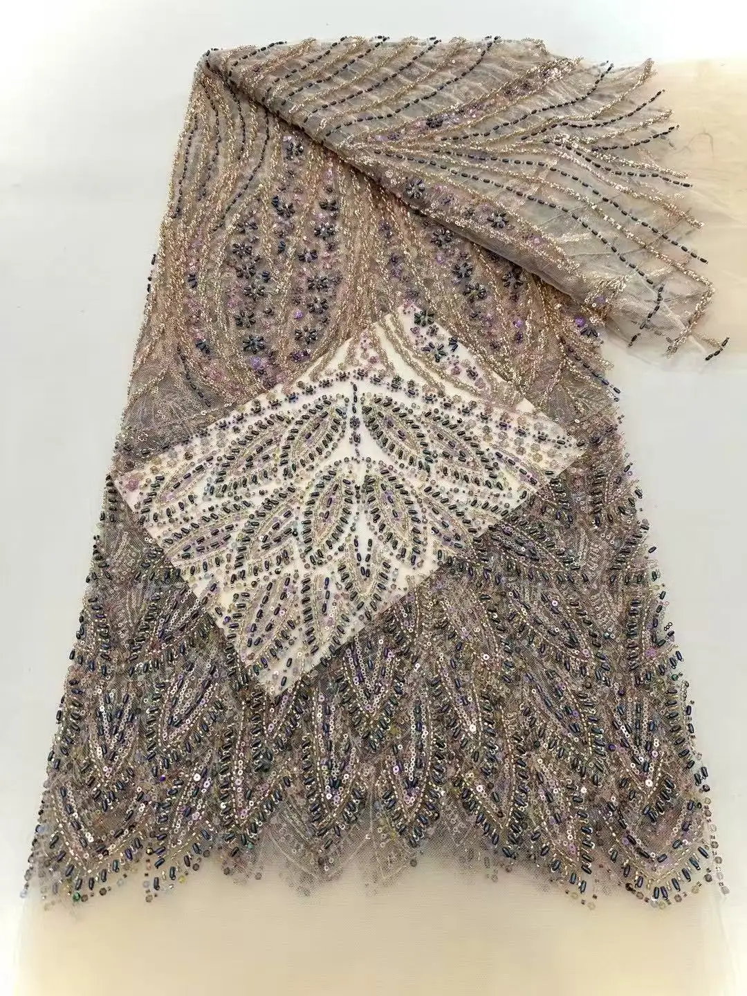 

Новая тяжелая трубка из бисера, вышивка из бисера, кружевная ткань с блестками, высококачественные ткани для свадебных платьев