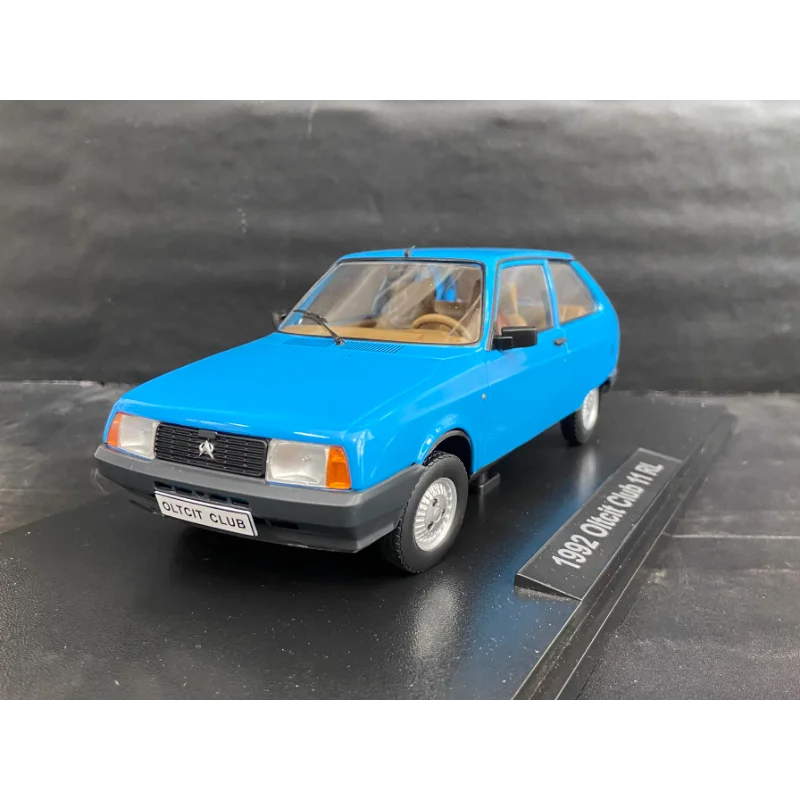 다이캐스트 Triple9 1:18 스케일 시트로엥 Alt 1992 Oltcit Club 11 RL 합금 자동차 모델 Collectible Toy Gift 기념품 디스플레이 장식품