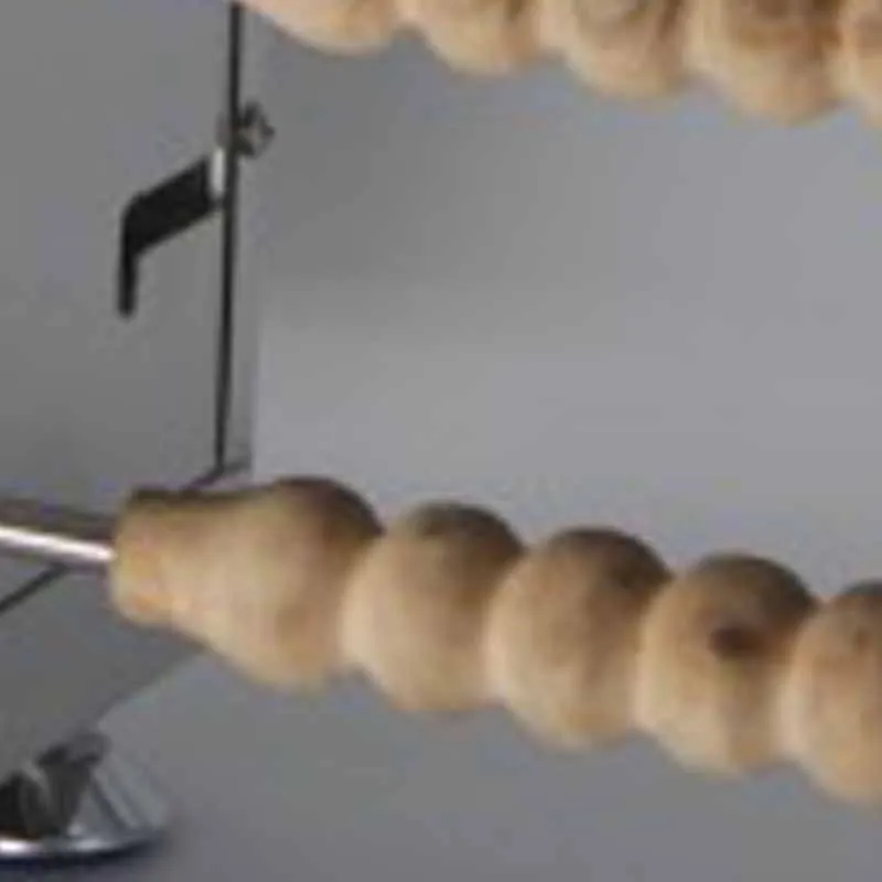 

Коммерческая настольная машина для мороженого, маленькая автоматическая машина для приготовления мороженого в рожках